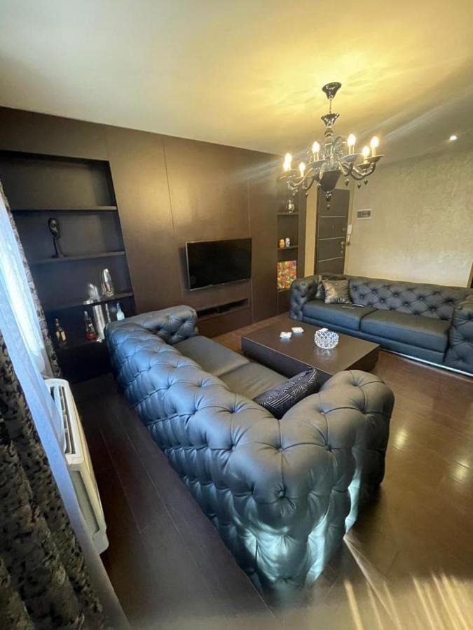 Luxury Apartment City Centre Тирана Екстериор снимка
